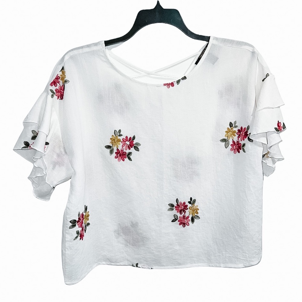 Forever 21 Embroidered Flutter Sleeve Top